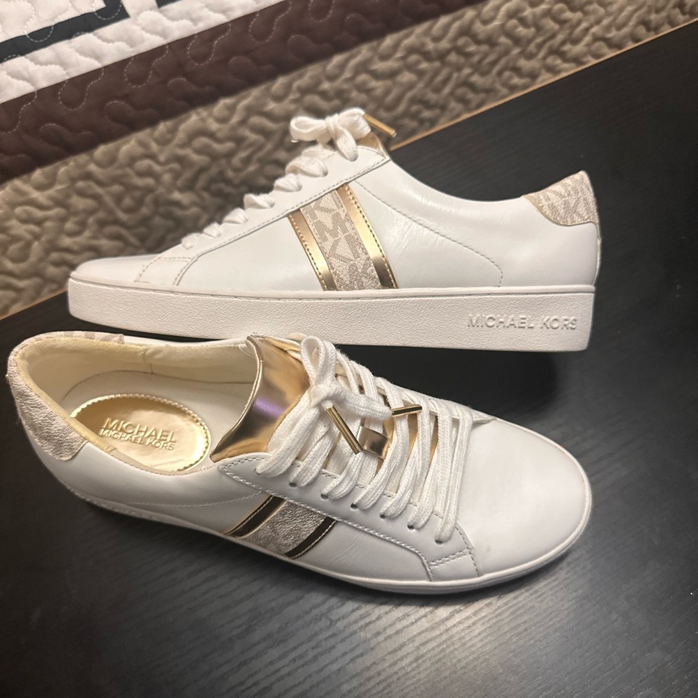 new originals Michael Kors